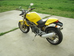     Ducati Monster900 1999  9